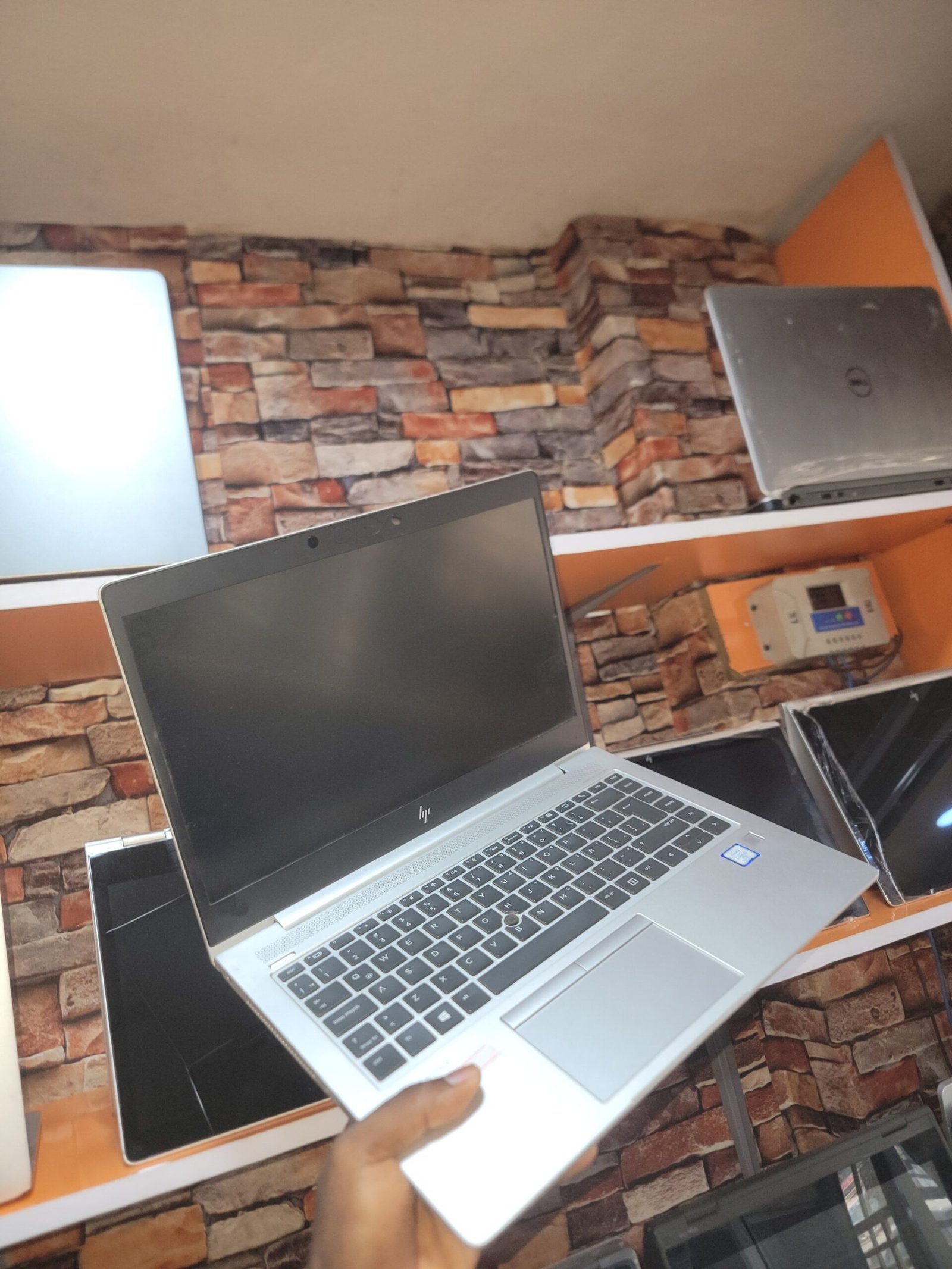 HP EliteBook 840 G6 Core i5 8th Gen 16GB RAM 512GB SSD - Image 3