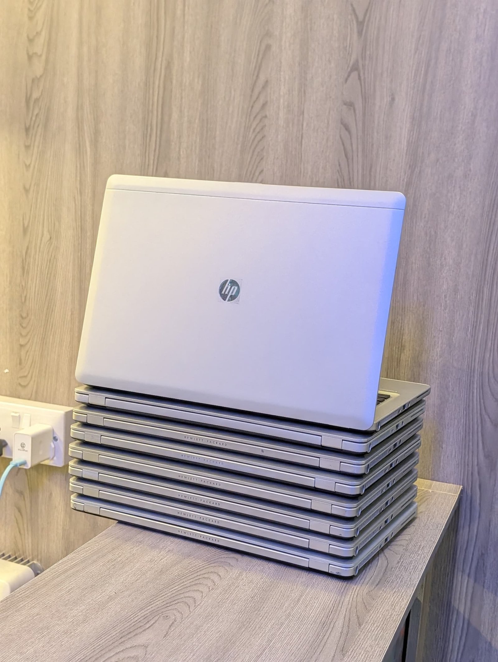 HP ELITEBOOK FOLIO 9480M (Core i5 4th Gen) - Image 3