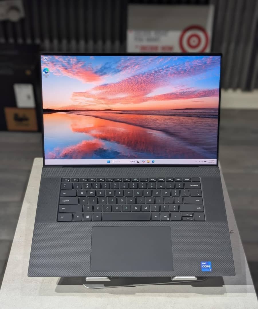 Dell Precision 5770 Core i7 12th Gen 32GB RAM 2TB SSD RTX A2000 8GB